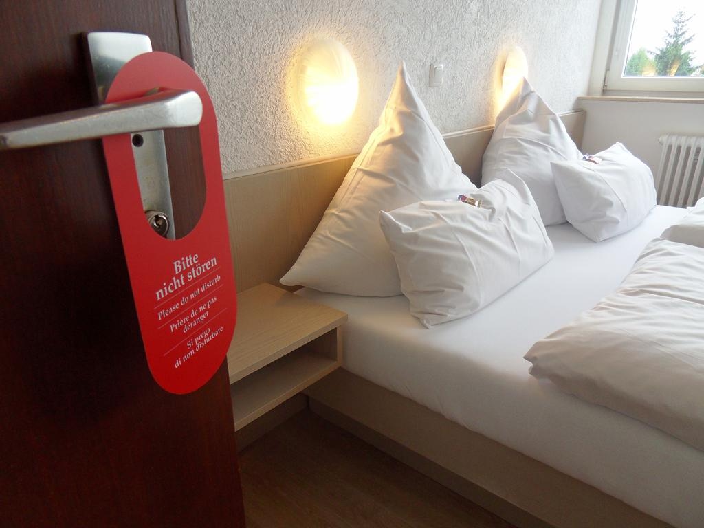 Hotel Linnert Вайтерштадт Номер фото