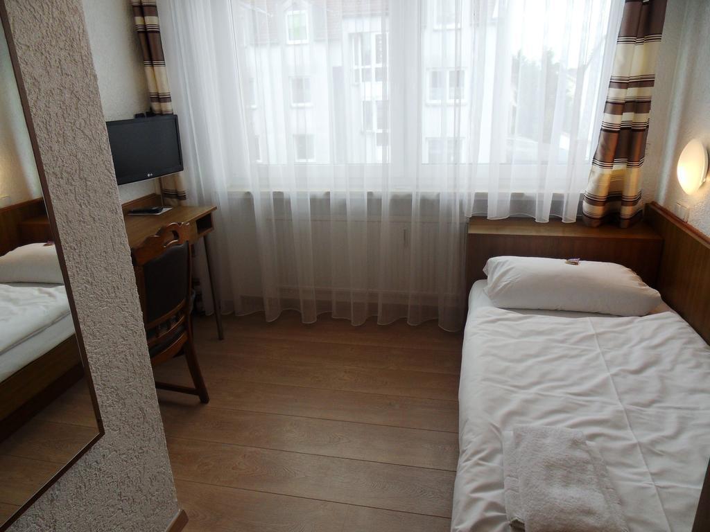 Hotel Linnert Вайтерштадт Номер фото