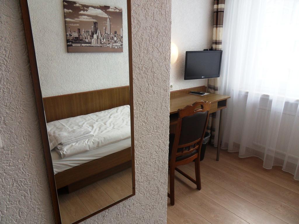 Hotel Linnert Вайтерштадт Номер фото