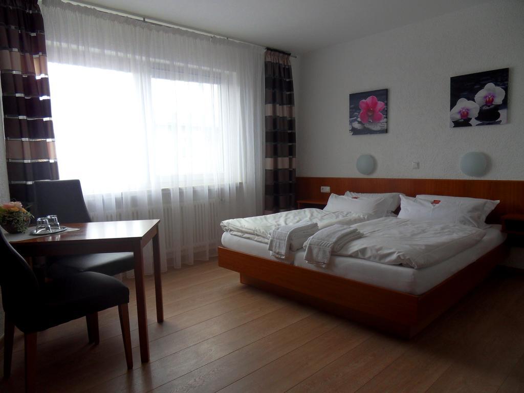 Hotel Linnert Вайтерштадт Номер фото
